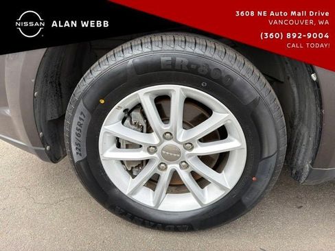 Used 2015 Dodge Journey SXT w/ Flexible Seating Group FWD image 31
