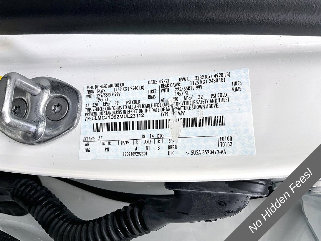 Used 2021 Lincoln Corsair AWD w/ Premium Package image 28