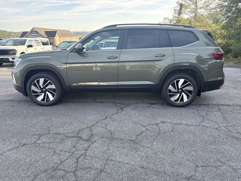New 2026 Volkswagen Atlas SE AWD/4WD image 3