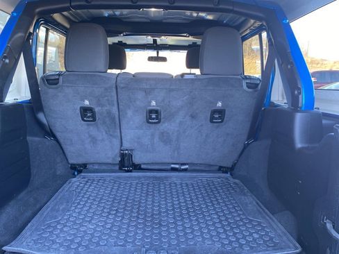 Certified 2022 Jeep Wrangler Unlimited Sport image 14