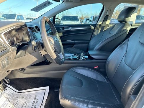 Used 2015 Ford Fusion Titanium image 20