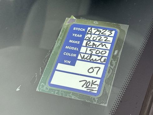 Used 2022 RAM 1500 Classic SLT image 25
