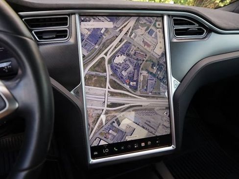 Used 2016 Tesla Model S 75D AWD/4WD image 30