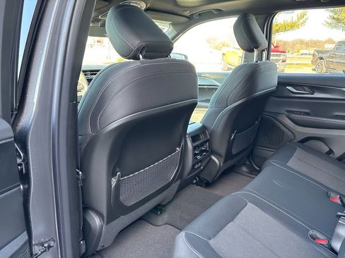 New 2026 Jeep Grand Cherokee Laredo X AWD/4WD image 44