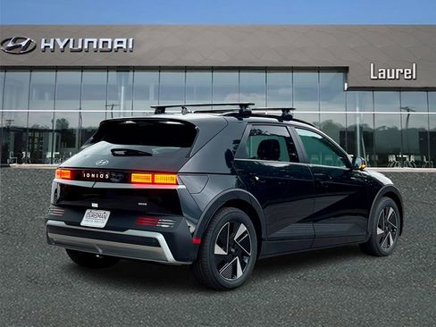 New 2025 Hyundai Ioniq 5 SEL image 3