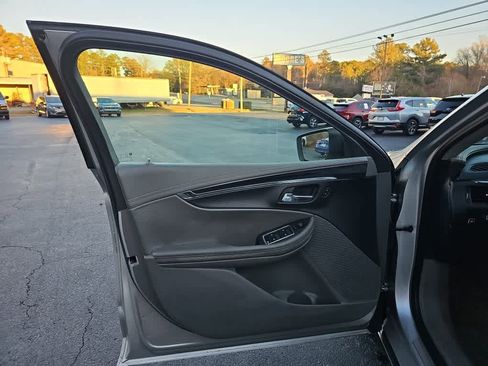 Used 2017 Chevrolet Impala Premier image 15