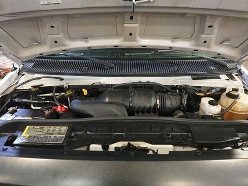 Used 2009 Ford E-350 and Econoline 350 Super Duty image 10