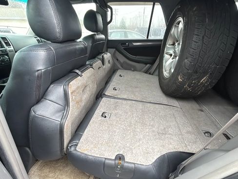 Used 2008 Toyota 4Runner Sport image 11