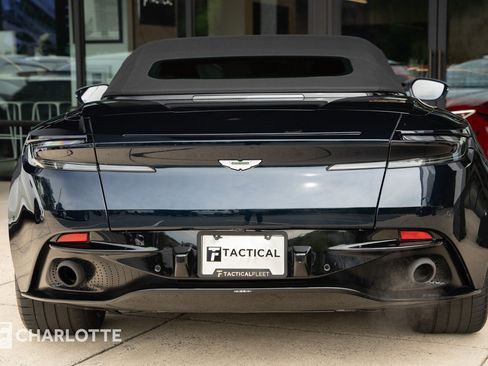 Used 2019 Aston Martin DB11 Volante RWD image 15