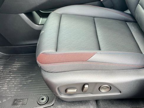 New 2026 Chevrolet Equinox RS w/ Convenience Package III image 5