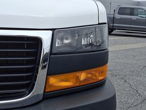 Certified 2024 GMC Savana 2500 w/ Driver Convenience Package RWD image 9