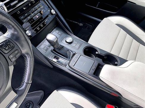 Used 2022 Lexus IS 350 F Sport AWD/4WD image 14