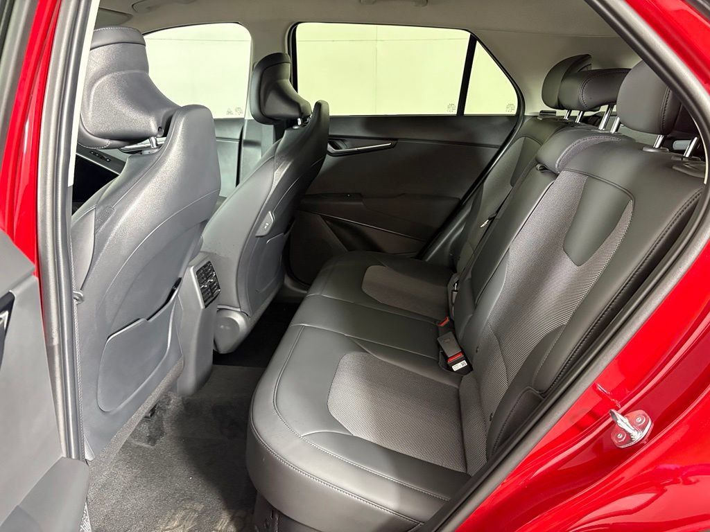 New 2026 Kia Niro EX FWD image 37