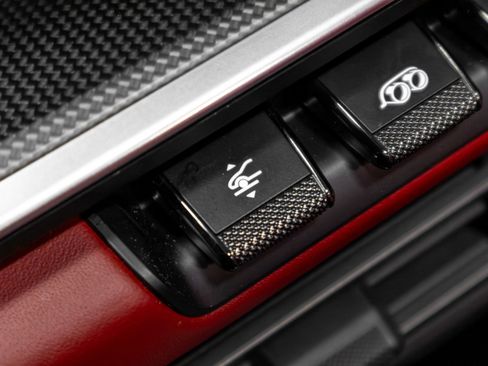 Used 2021 Porsche 911 Turbo S image 72