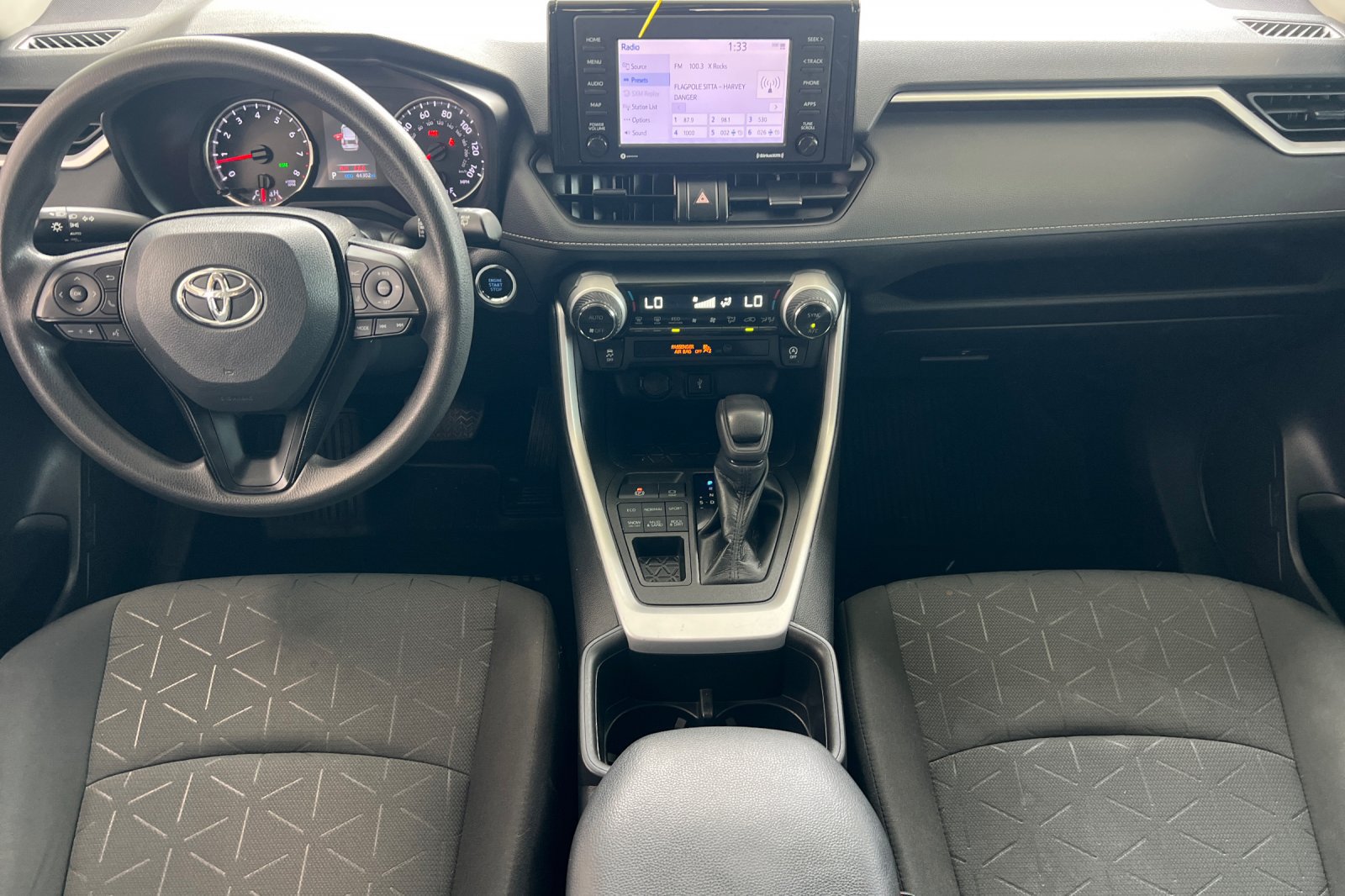 Certified 2022 Toyota RAV4 XLE AWD/4WD image 10