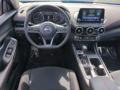 New 2025 Nissan Sentra SR image 15