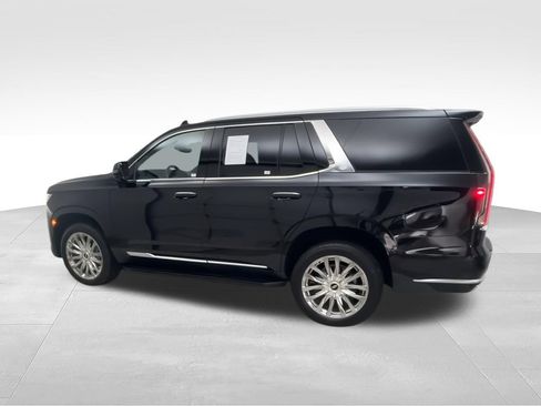 Used 2023 Cadillac Escalade Premium Luxury AWD/4WD image 6