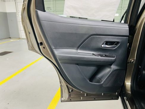 New 2026 Nissan Kicks SV image 25