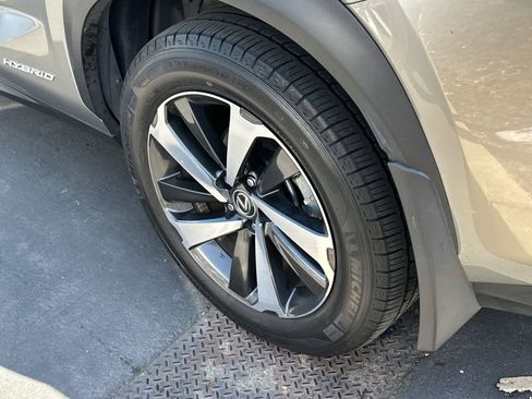 Used 2020 Lexus NX 300h w/ Premium Package image 18