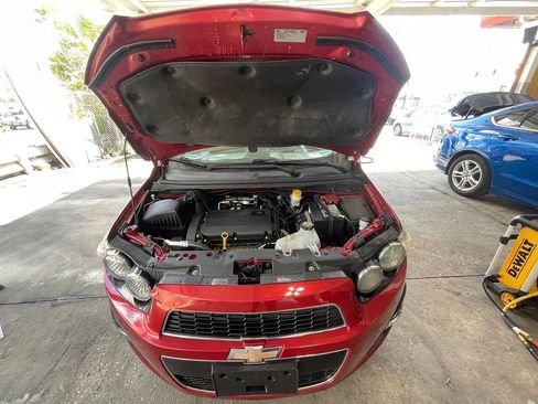 Used 2016 Chevrolet Sonic LT w/ Wheels and Fog Lamp Package FWD image 18