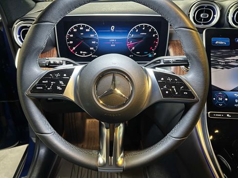 Certified 2025 Mercedes-Benz GLC 300 4MATIC image 27