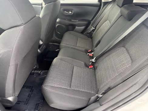 Used 2027 Honda HR-V LX image 13