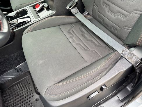 Used 2024 Nissan Frontier PRO-4X w/ Technology Package image 19