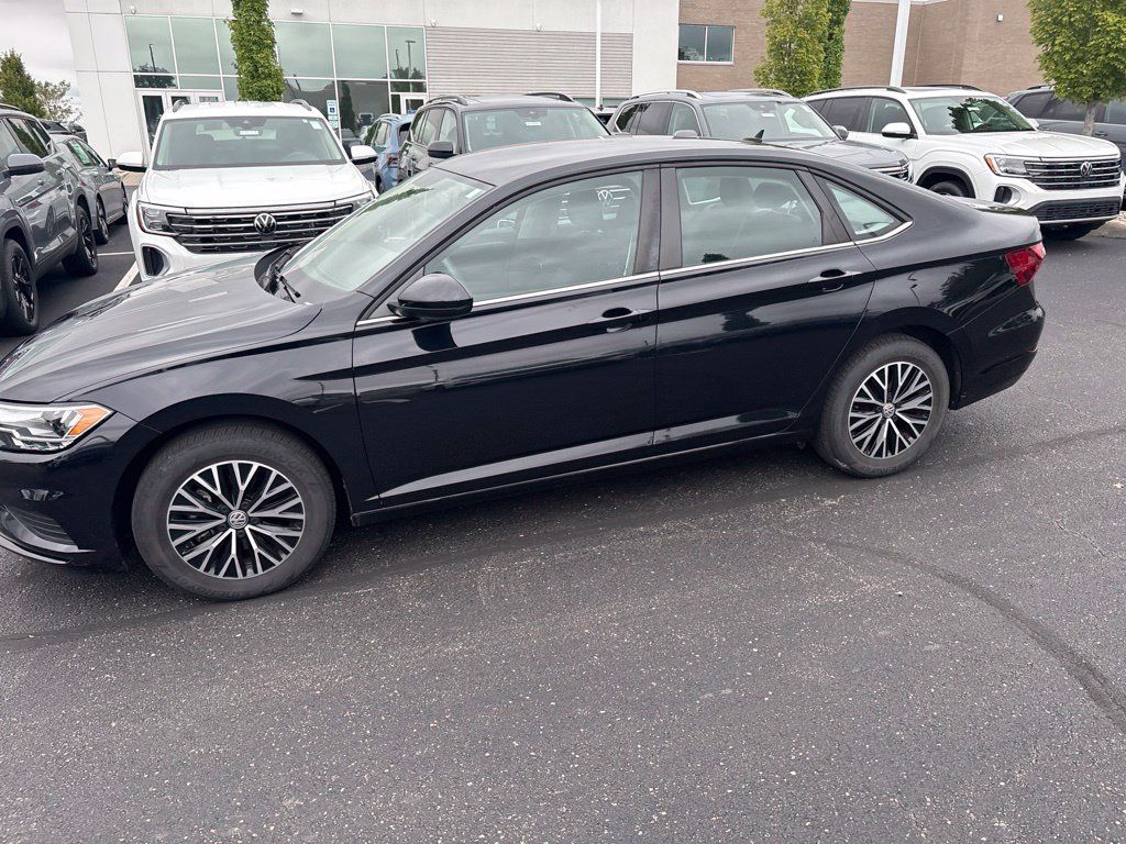 Used 2021 Volkswagen Jetta S FWD image 3