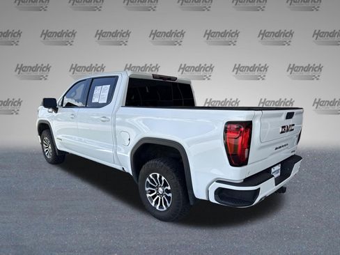 Used 2023 GMC Sierra 1500 AT4 w/ Technology Package AWD/4WD image 7