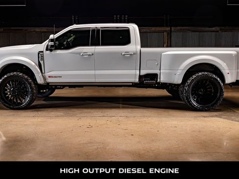 Used 2026 Ford F450 Platinum w/ Platinum Plus Package image 5