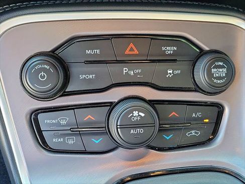 Used 2022 Dodge Challenger R/T RWD image 24