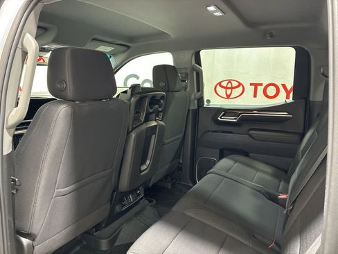 Used 2022 Chevrolet Silverado 1500 LT image 20