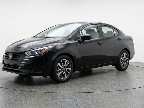 Used 2025 Nissan Versa SV FWD image 3