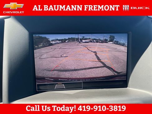 Used 2023 GMC Terrain SLE w/ Driver Convenience Package FWD image 20