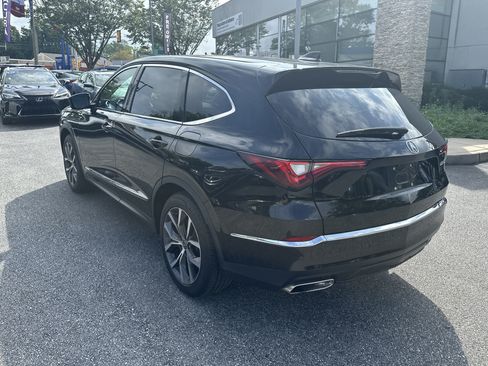 Used 2024 Acura MDX SH-AWD w/ Technology Package image 5