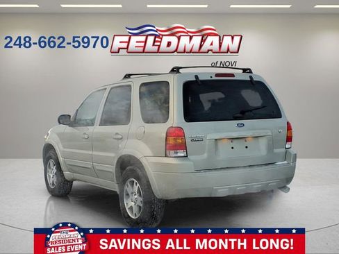 Used 2005 Ford Escape Limited image 3