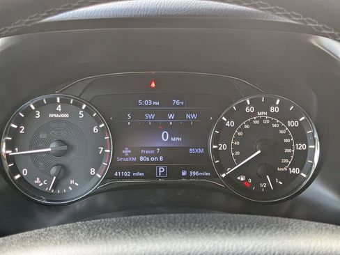 Used 2024 INFINITI QX80 Luxe image 18