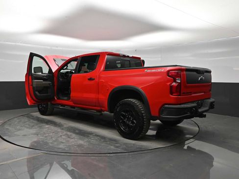 Used 2024 Chevrolet Silverado 1500 ZR2 w/ ZR2 Bison Edition AWD/4WD image 44