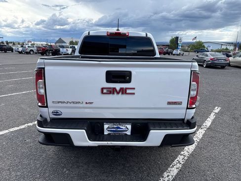 Used 2019 GMC Canyon All Terrain w/ Trailering Package AWD/4WD image 8