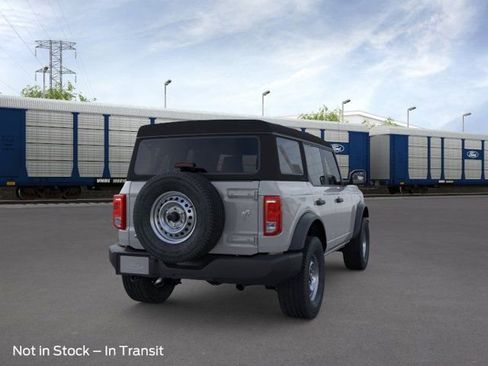 New 2026 Ford Bronco 4-Door AWD/4WD image 8