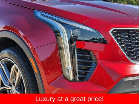 Used 2023 Cadillac XT4 Sport w/ Cold Weather Package FWD image 9