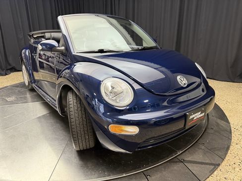 Used 2005 Volkswagen Beetle GL image 13