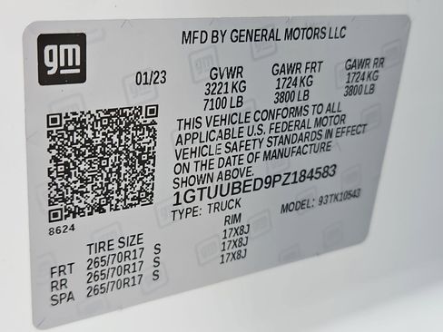 Used 2023 GMC Sierra 1500 SLE image 34