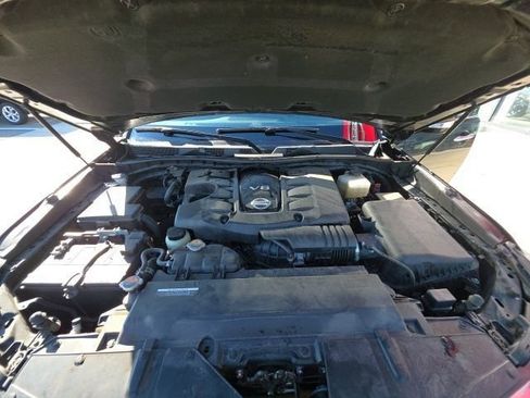 Used 2021 Nissan Armada SV w/ SV Appearance Package image 30