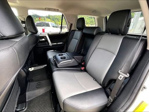 Used 2023 Toyota 4Runner SR5 Premium w/ Moonroof Package AWD/4WD image 27