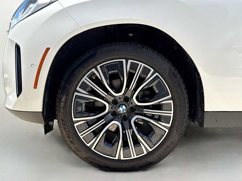 Certified 2026 BMW X3 xDrive30i AWD/4WD image 6