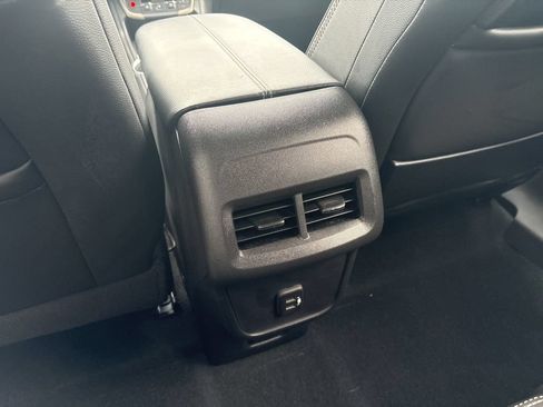 Used 2022 GMC Terrain Denali AWD/4WD image 24