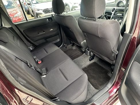Used 2006 Scion xB FWD image 7