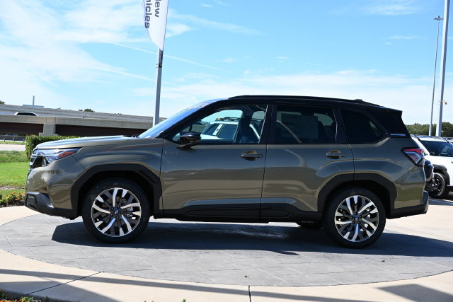New 2026 Subaru Forester Touring AWD/4WD image 6