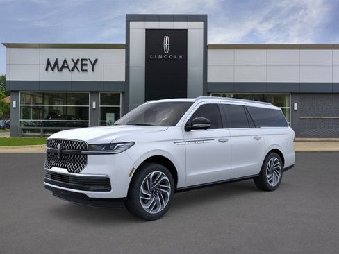 New 2026 Lincoln Navigator L Reserve AWD/4WD image 1